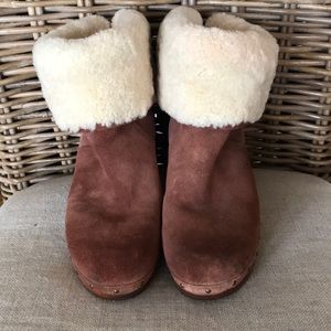 Uggs suede Ankle Boots
